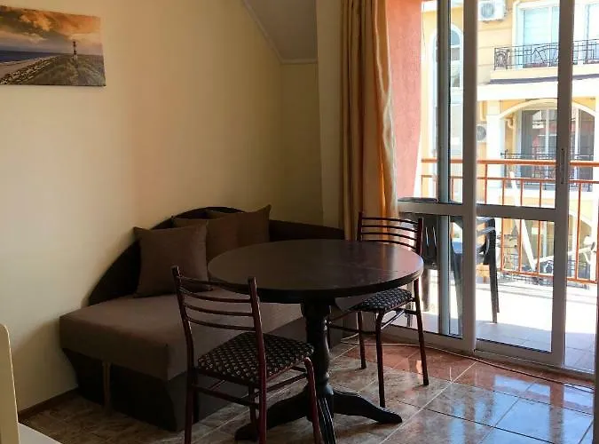 דירה Dunav Apt.2 *