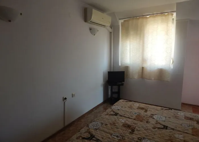 Dunav Apt.2 רבדה