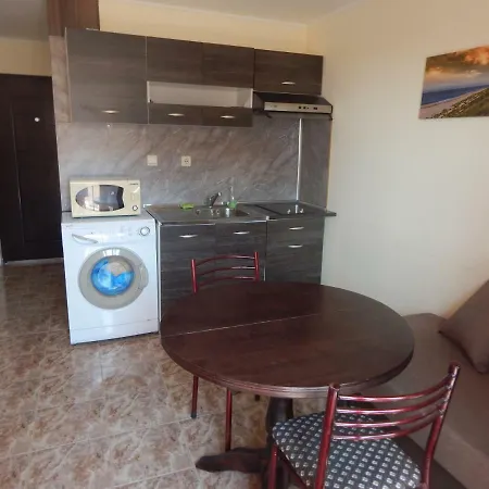 Apartment Dunav Apt.2 Ravda