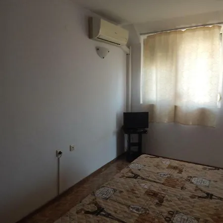 Dunav Apt.2 רבדה